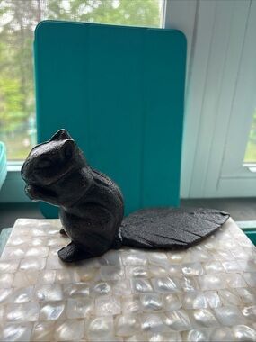 Cast Iron Squirrel Paperweight / Doorstop
